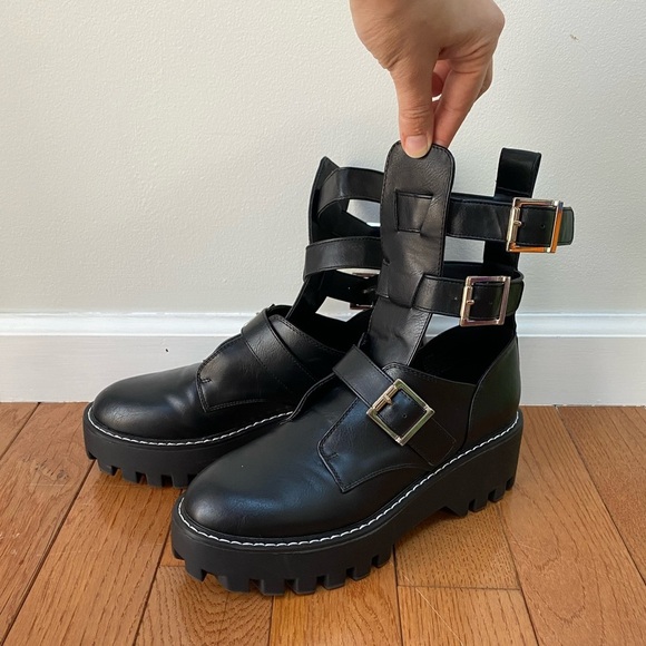 Shoedazzle black Sierra Buckle Bootie size 9 - Picture 7 of 12